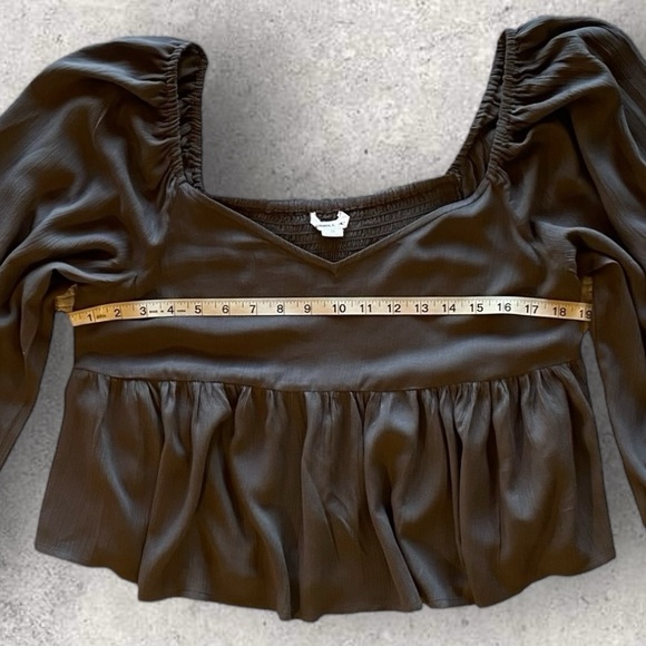 O’Neill Charcoal Grey Peasant Long Sleeve Top Blouse Size M. Great Condition! - Picture 10 of 14